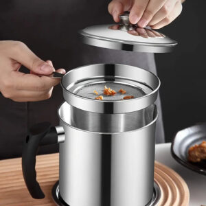 Fonvo 304 stainless steel oil container with filter and drip tray for kitchen fry oil storage
